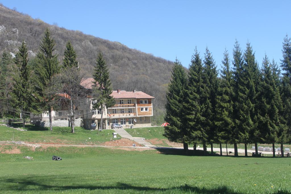Ledenika Lodge Vratsa Esterno foto